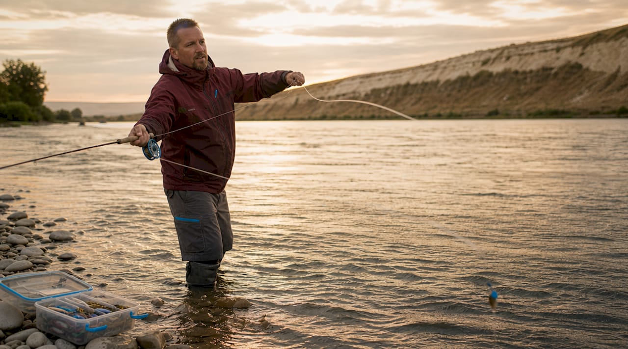 Angler fishing in Hanford Reach river